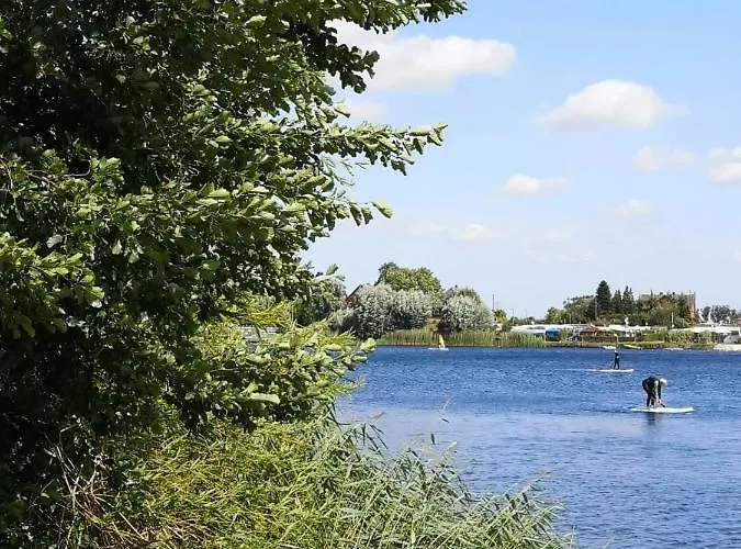 - Kirchwerder